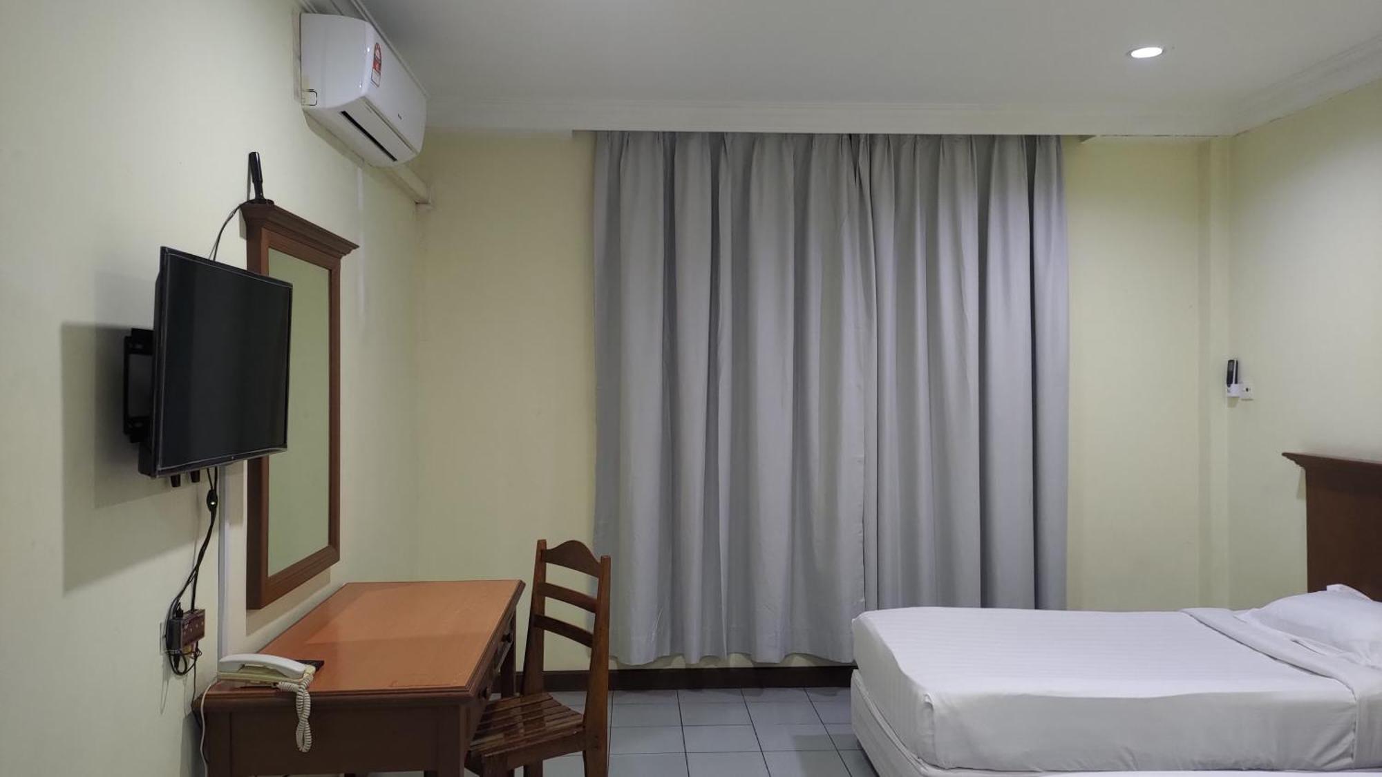 The Upper Deck Hotel Kudat Kültér fotó